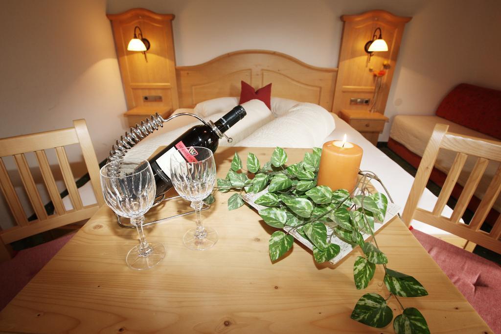 Appartement Gästehaus Aloisia Hippach Zimmer foto